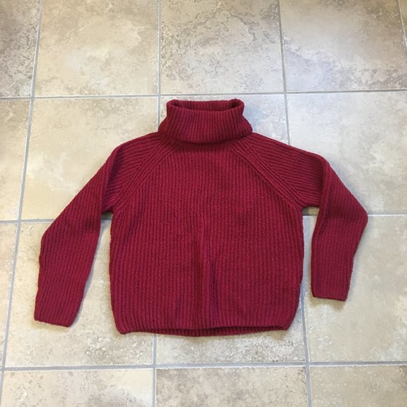 ⭐️ $25 for 2 ⭐️ Garage Women's Turtleneck Sweater in Red - Picture 1 of 4